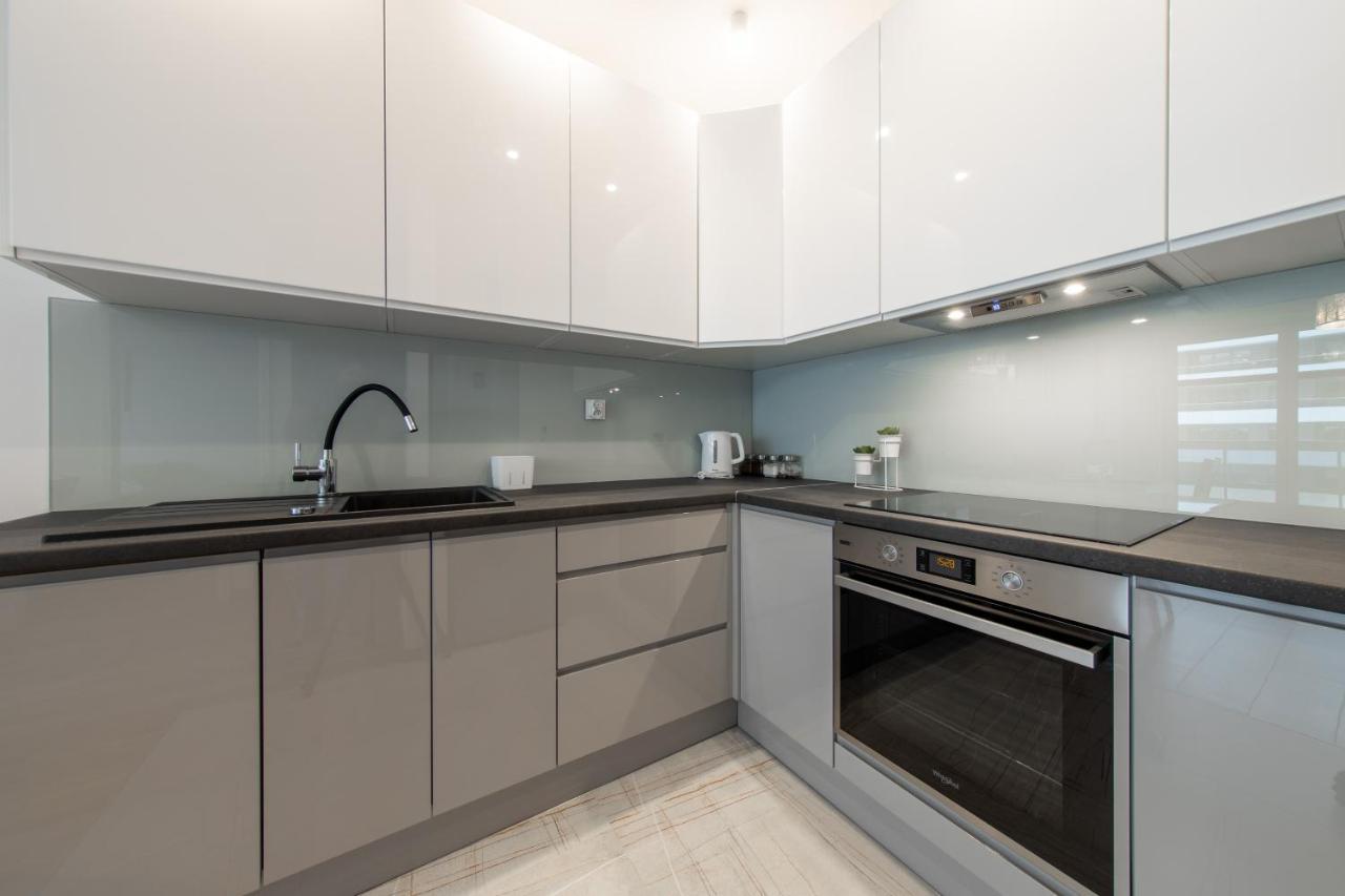 Apartamenty Jurowiecka เบียวิสตอก ภายนอก รูปภาพ